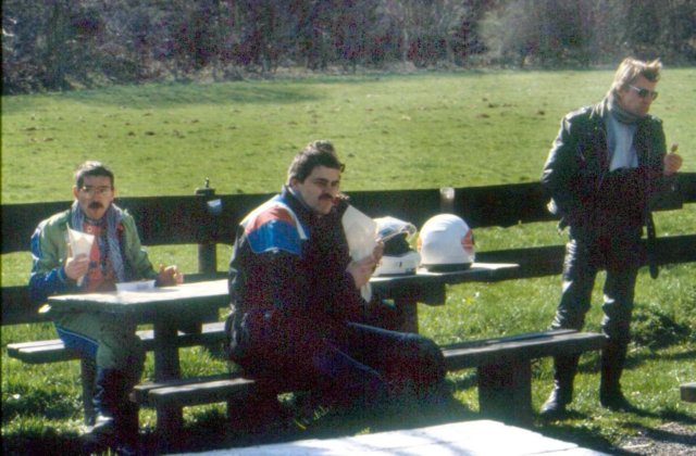 photo305.jpg